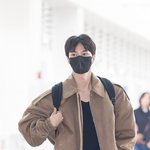 [현장포토] "곰신 졸업이야"...송강, 돌아온 <b>문짝</b>남친