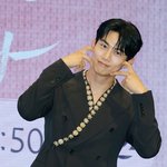 "사실 아냐"→"결혼해요"…옥택연, 결국 내년 봄 웨딩마치...