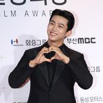  <b>2PM</b> 2번째 품절남…'프러포즈설' 9달 만에 진짜 결혼[종합]