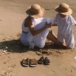 <b>문가비</b>, '정우성 子' 근황 공개하더니 결국...하루만 댓글창 '폐쇄'