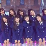 프로미스나인 <b>데뷔때</b>보니 진짜 이쁘긴하다