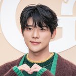 [포토] <b>문상민</b>, 훈훈 하트