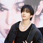 [사진]앤팀 <b>유마</b>, '쇠목걸이도 청순하게 소화'