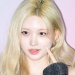 [사진]아이브 가을, '젤리 입술'