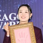 <b>이상희</b> '품에 안은 소중한 핸드프린팅'[엑's HD포토]