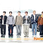 아홉(AHOF) ‘횡단보도 꽉 채우는 <b>훈남들</b>’[포토엔HD]