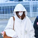 [사진]트와이스 사나, '떠나볼까'