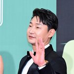 “돈 빌리고 연락두절<b>vs</b>쓰라고 준 돈” 이천수, 수억 원대 사기...