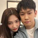 [부럽다효섭] 이쯤되면 결혼 예고…크러쉬, 조이 친동생 결혼 축가