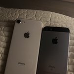 아이폰 <b>모아</b>보니까 예뿌다