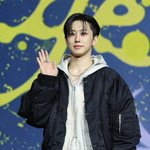 [포토] 앤팀 후마, 훈훈한 손인사