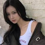 아이즈원 출신 강혜원, <b>도회적</b> 아우라…옆라인도 완벽