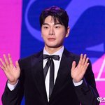 이이경·김준영, 사생활 논란 부인했지만…결국 하차 수순 밟았다 [엑's...