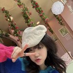 지예은, 갑상선 문제로 고생하더니…살이 쏙 빠진 <b>V라인</b>