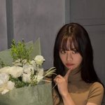 혜리, <b>대만</b>에서 전한 가을 감성...카멜톤 패션 눈길