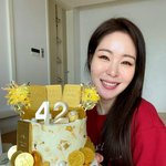 음식점에서 신분증 검사 당해…"남편이 안 믿을 것 같아" 초<b>흥분</b>