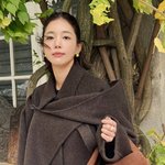 ‘돌싱’ 기은세, 역시 40대 수지‥<b>비바람</b> 몰아쳐도 빛나는 이목구비