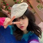 <b>지예</b>은, 살 쏙 빠져 돌아온 얼굴 “쾌유를 바랍니다”