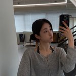 [아이러러브] <b>노윤서</b> 뚜렷 이목구비에 깜짝…귀여운 거울셀카