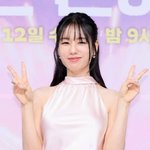 <b>유인나</b>도 놀란 '반쪽' 안은진, 한강 러닝으로 청순 여신 됐다[핫피플]