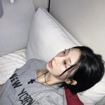 [최진우케인] “빛과 어둠 사이”…류다인, 적막한 시선→<b>감정</b>의 여운