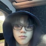 ‘윤민수 子’ 윤후, 90도 <b>직각</b> 어깨 자랑…후드로도 훈남 포스