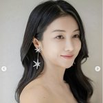 ‘결혼 D-6’ 김옥빈, 파격 순백 드레스 자태..예비신부 미모 <b>절정</b>