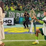 '송민규'에 프러포즈 받았다…"우승과 함께 시집갑니다" [<b>RE</b>:스타]