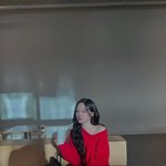 전한 해질녘의 여운”…강나언, 늦가을 <b>노을</b> 아래→커피 한 잔의 고요