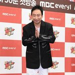 초등학교 시절 어땠길래..."<b>동창</b> 한 명도 없다" 고백 (라디오쇼)