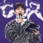 유재필. 클로즈 유어 아이즈 쇼케이스 <b>MC</b>