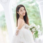 ‘윤정수 12살 연하’ 원진서, 이미 혼인신고…웨딩화보 공개 “평생...