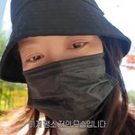 '속옷 <b>CEO</b>' 송지효, 마스크 쓰고 출근 "점심시간 엘리베이터도...