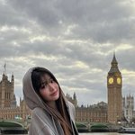 [장원영] <b>런던</b>에 장원영 떴다‥후드티만 걸쳤는데도 여신 아우라