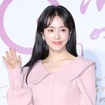 [단독]한지민, ‘미혼남녀의 <b>효율적</b> 만남’ 스태프 120명에 사비로...