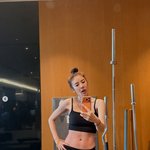 ‘20kg 감량’ 손담비 혀 날름, 복근 터졌다 [<b>DA</b>]