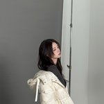 “겨울 준비 완료”…신시아, 투명한 시선 속 고요→포근 무드로 존재감