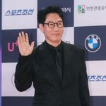 "새 출발, 응원해"..'<b>국민</b> 개그맨' 지석진, 결별 알렸다...
