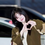 <b>레벨</b> 예리 점점 예뻐지네