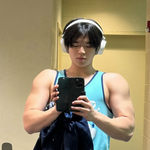 아기인데 몸이 마동석…헬스로 다져진 '<b>상남자</b> 팔뚝' [해시태그]