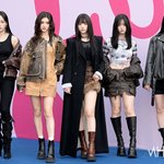 뉴진스, KGMA서 '트렌드 오브 더 이어' 수상... "전원...