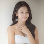 김옥빈, 결혼 앞둔 소감 “예비 <b>신랑</b> 곁에 있으면 늘 웃게 돼”...