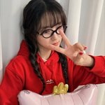 [최진우케인] <b>변우석</b>과 핑크빛 찍던 김혜윤, 생일 맞아 밝은 근황...