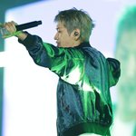 [포토] 조이 크러쉬, ‘화끈한 피날레 <b>무대</b>’(GIE 2025)