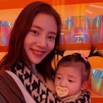 [모두드루와] 손담비, <b>미니</b> 이규혁을 품에 안았네…깜찍한 딸과 성수동...