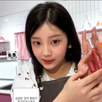 아일릿 원희 매일 쇼츠 릴스 <b>대박</b>나더니 화장품관련 광고 딴건가?