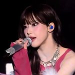 요즘 <b>루카</b> 메이크업이랑 스타일링 진짜 찰떡임… 비주얼이 더 살아난다