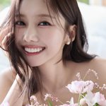 <b>LCK</b> 윤수빈 아나운서 결혼 발표 “안정된 환경에서 성실히 방송할...