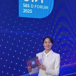 AI같이 나온 듯한 느낌”…주시은, 포럼 현장→<b>세련</b>된 카리스마 발산