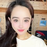 [IS하이컷] ‘회복中’ 박봄, 옅은 화장 청순美...양평서 <b>평온</b>한...